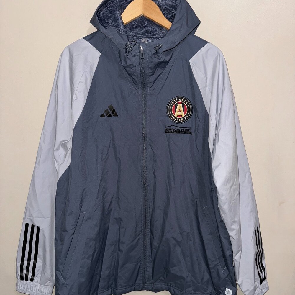 Adidas MLS Atlanta United Team Issue Tiro 23 Rain Jacket Mens XL All Weather NEW